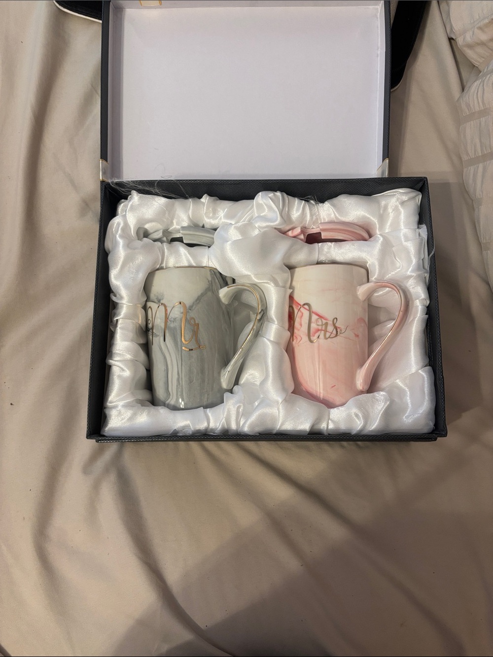 Mr. and Mrs. Marble Ceramic Mug Gift Set - Pink & Gray